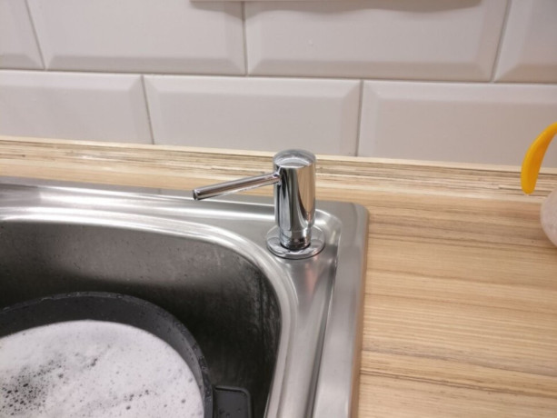 Дозатор для рідкого мила Grohe Contemporary (40536000)